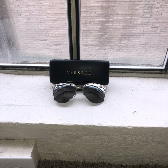 Versace sunglasses main image 6